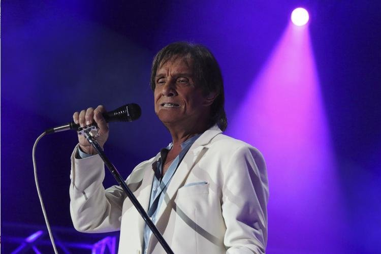 O carisma, o amor e toda a emoção de Roberto Carlos no Espaço Unimed em São Paulo