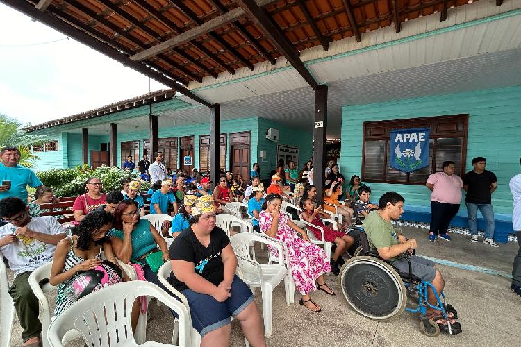 Projeto E+ Energia do Bem beneficia unidade da Apae em Laranjal do Jari