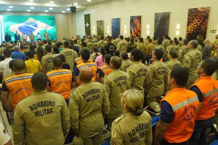 Governo do Amapá inicia 1º Seminário de Combate a Incêndio Florestal voltado para ações técnicas e operacionais