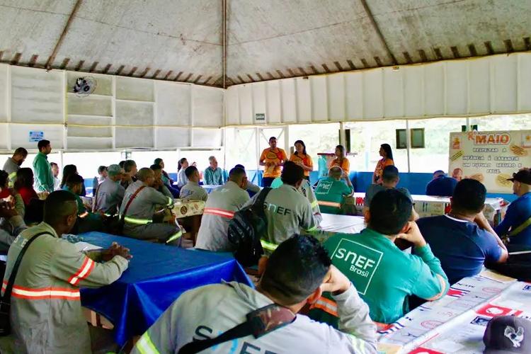 Governo do Amapá orienta trabalhadores sobre combate à exploração infantil em Oiapoque