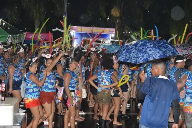 Encerramento do Circuito de Blocos na orla de Macapá reúne foliões para diversão e movimenta economia