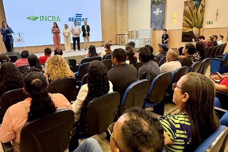 Regularização fundiária e empreendedorismo rural fortalecem parceria renovada entre Sebrae e INCRA