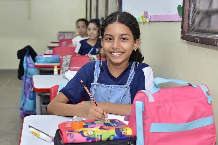 Pré-matrícula aberta para ensino fundamental em Macapá e Santana