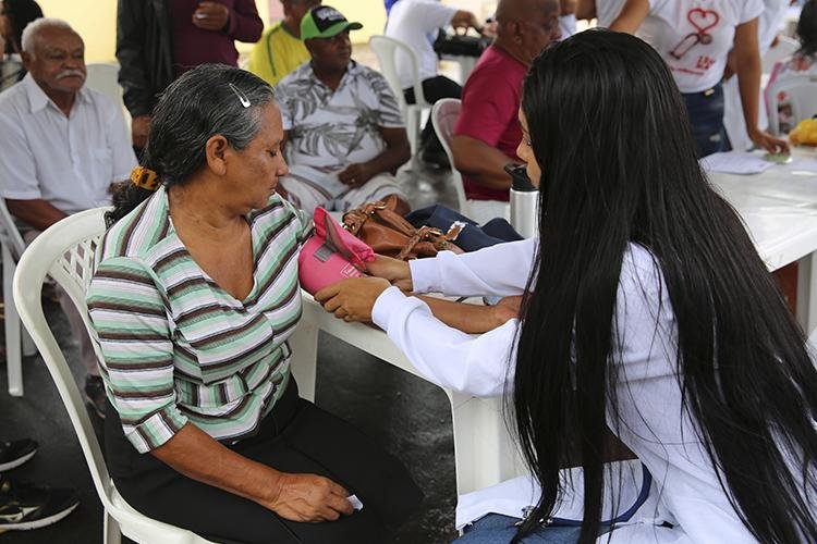 Mais de 2 mil pessoas são atendidas em ação do Dia do Trabalhador realizada pelo SESI e SENAI AP