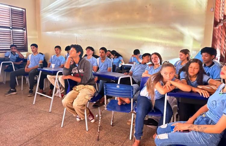 Com apoio de instituições parceiras, Coletivo Juremas leva o Cine Juremas às escolas de Macapá e Santana