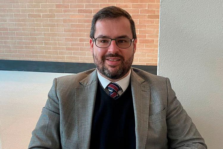 Defensor Público Federal faz alerta sobre o etarismo no mercado de trabalho