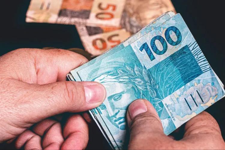 Governo do Amapá antecipa primeira parcela do 13º salário e injeta R$ 162 milhões na economia em 10 de junho