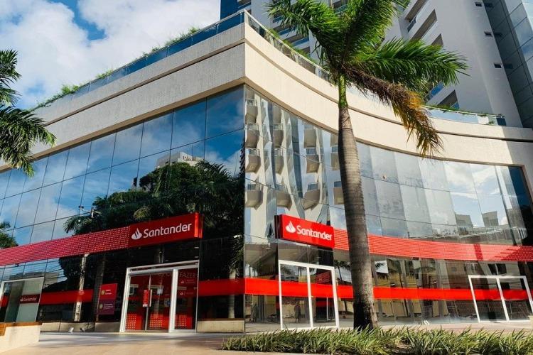 Santander inicia renegociação de dívidas pelo Novo Desenrola Brasil com taxa zero 