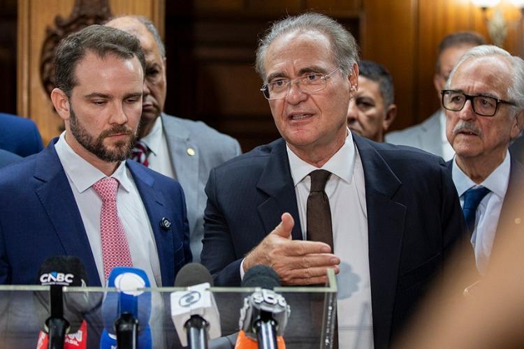 Renan reagenda votação do financiamento ao agro e negocia texto com governo Lula
