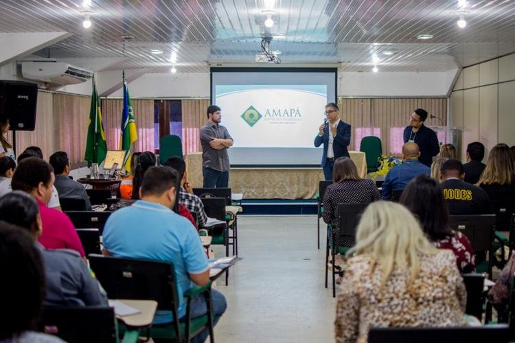 E.com ensina comunicadores da gestão pública a produzirem conteúdo digital integrado