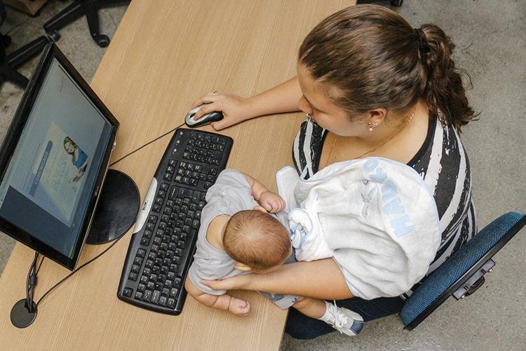 Projeto incentiva mães de filhos com doenças raras a cursar o ensino superior