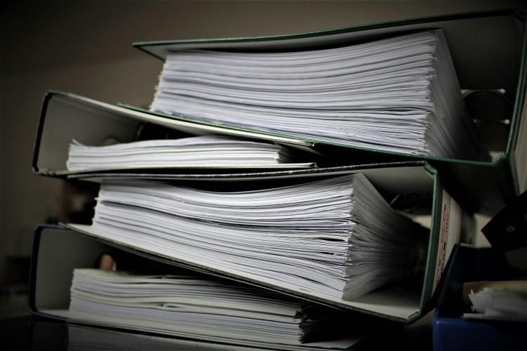 Saiba quais os documentos necessários para realizar a contratação de um profissional