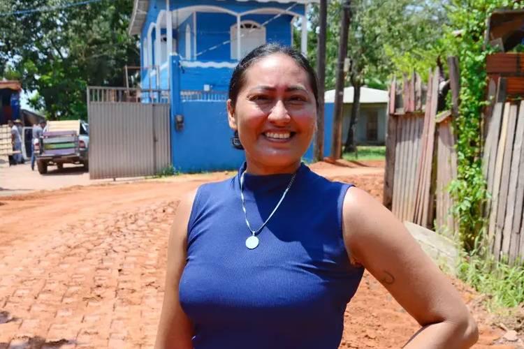 “Chega dignidade para nossa rua”, diz moradora do Vale Verde sobre pavimentação do Governo do Amapá