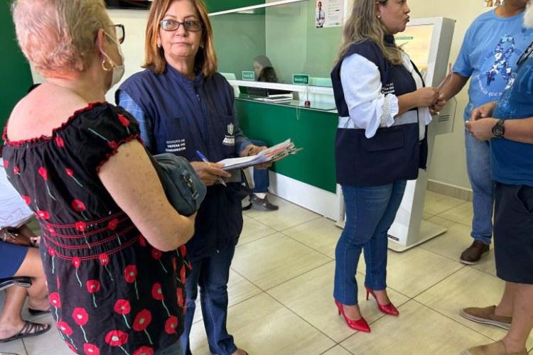 Procon Amapá apura irregularidades em centro de atendimento à saúde, em Macapá