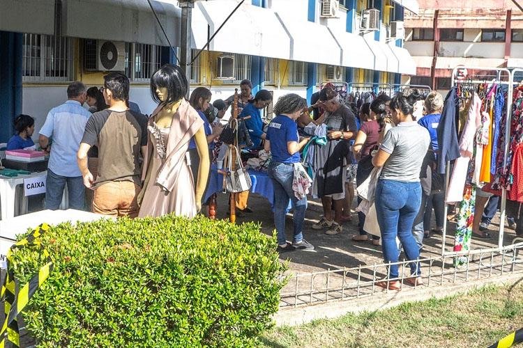 "Brechó Solidário da Sead" arrecada dinheiro para ação social de Natal