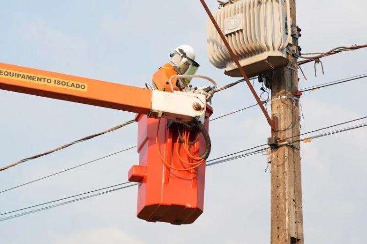 Energia que avança: CEA Equatorial realiza manutenção e melhorias na rede elétrica de Macapá e Santana