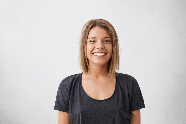 Estudantes bolsistas apresentam melhores notas acadêmicas, aponta estudo