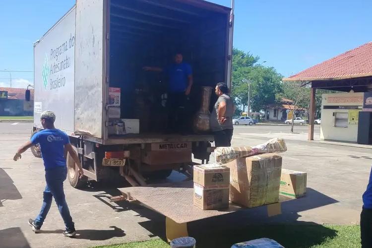 Governo do Estado embarca cinco toneladas de peças artesanais para expor na 25ª Fenearte, em Pernambuco
