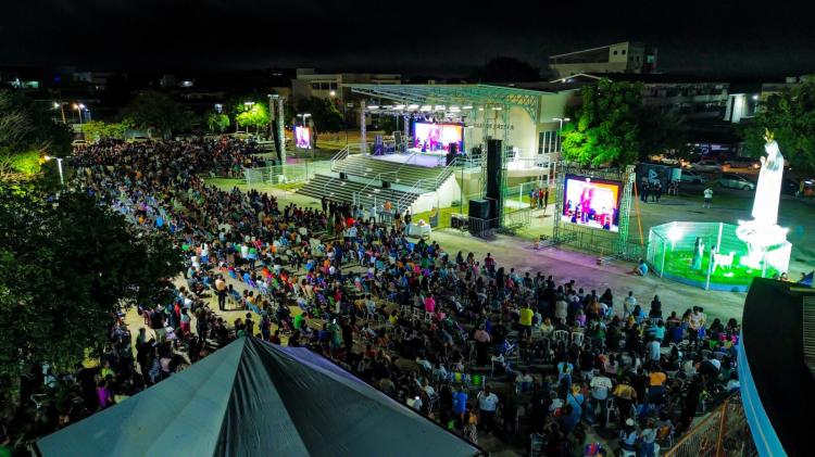 Macapá reúne centenas de fiéis para transmissão ao vivo do Santo Rosário com Frei Gilson no Santuário de Fátima