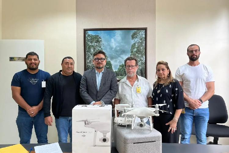Semam recebe drone doado pelo Ministério Público para reforçar fiscalizações ambientais em Macapá