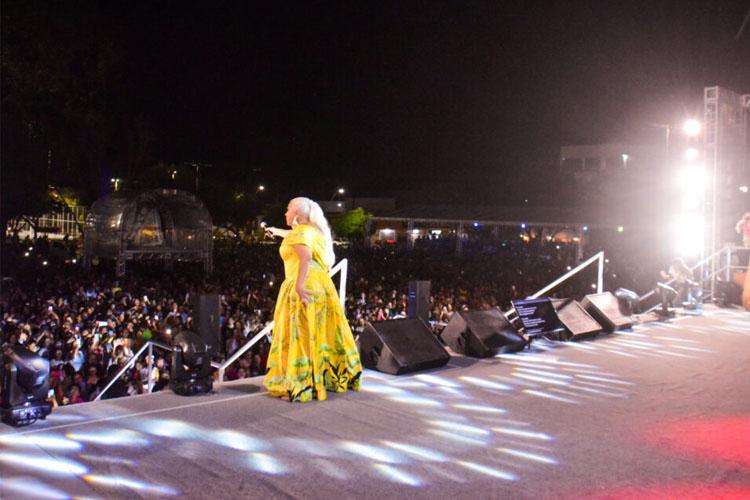 Praça Santuário de Fátima em Macapá é inaugurada com show de Fafá de Belém