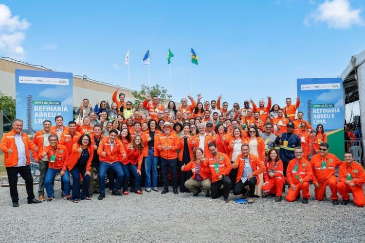 “Esse país é soberano e tem na Petrobras sua mais importante empresa