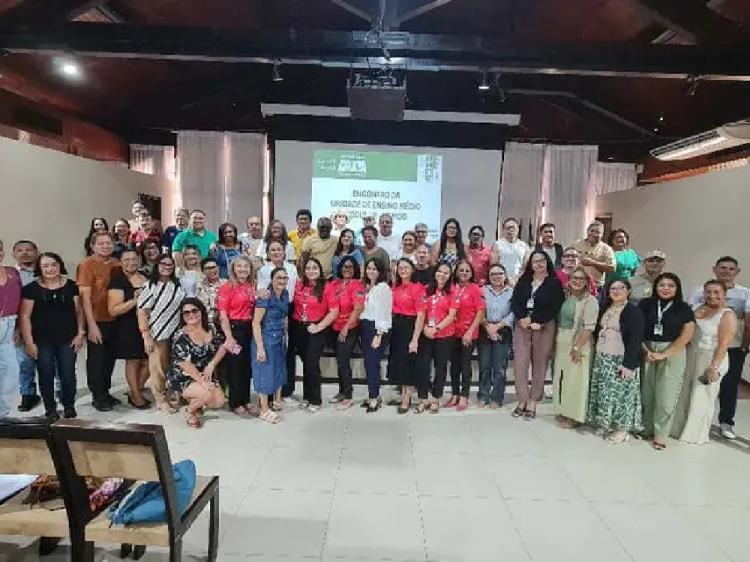 Governo do Amapá reúne com professores do Sistema Modular de Ensino e esclarece dúvidas sobre o Programa de Aposentadoria Incentivada