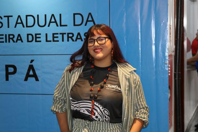 Sarau Pré-Folia acontece quinta-feira, 23, com a participação de vários coletivos e clubes de leitura do estado