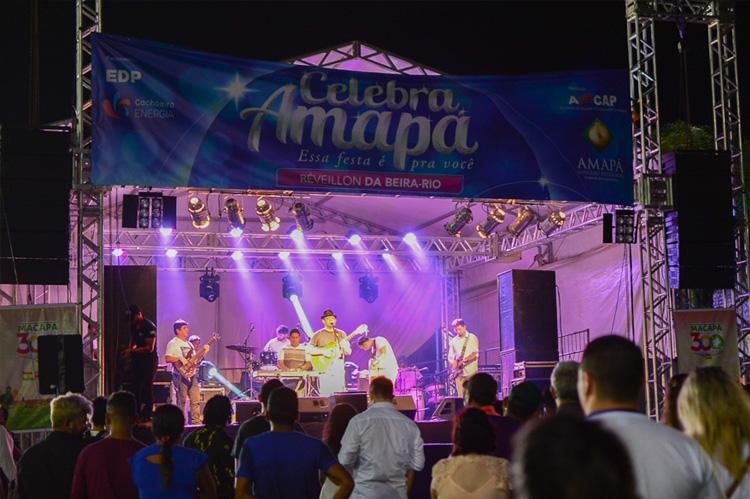 Réveillon da Beira-Rio atrai grande público para celebrar a chegada de 2019