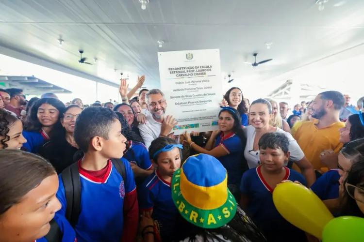 Na Zona Sul de Macapá, governador Clécio entrega a 47ª escola reconstruída da gestão: 'bonita, arejada e muito bem equipada para educar'