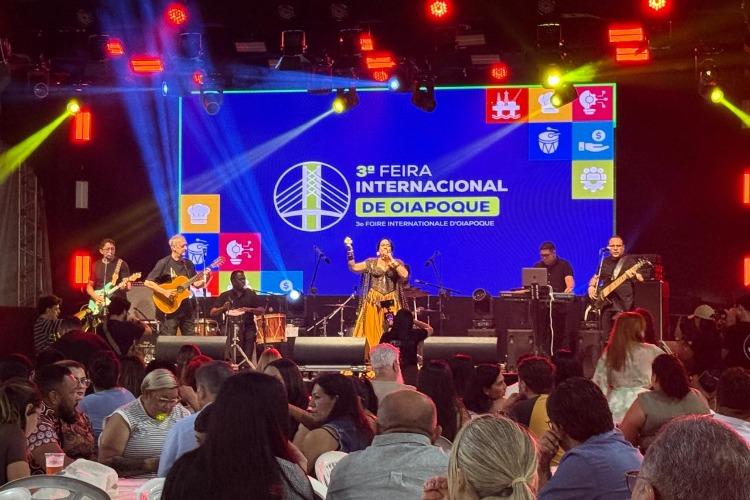 “A música uniu dois povos e duas culturas”, destaca Patrícia Bastos após espetáculo na 3ª Feira Internacional de Oiapoque