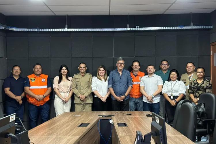 Governo do Amapá atende mais de 30 mil produtores familiares afetados pela praga da mandioca com kits de alimentos em Oiapoque