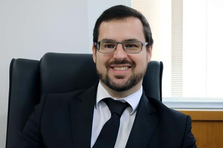 Setembro Amarelo e a Urgência da Inclusão Social no Brasil